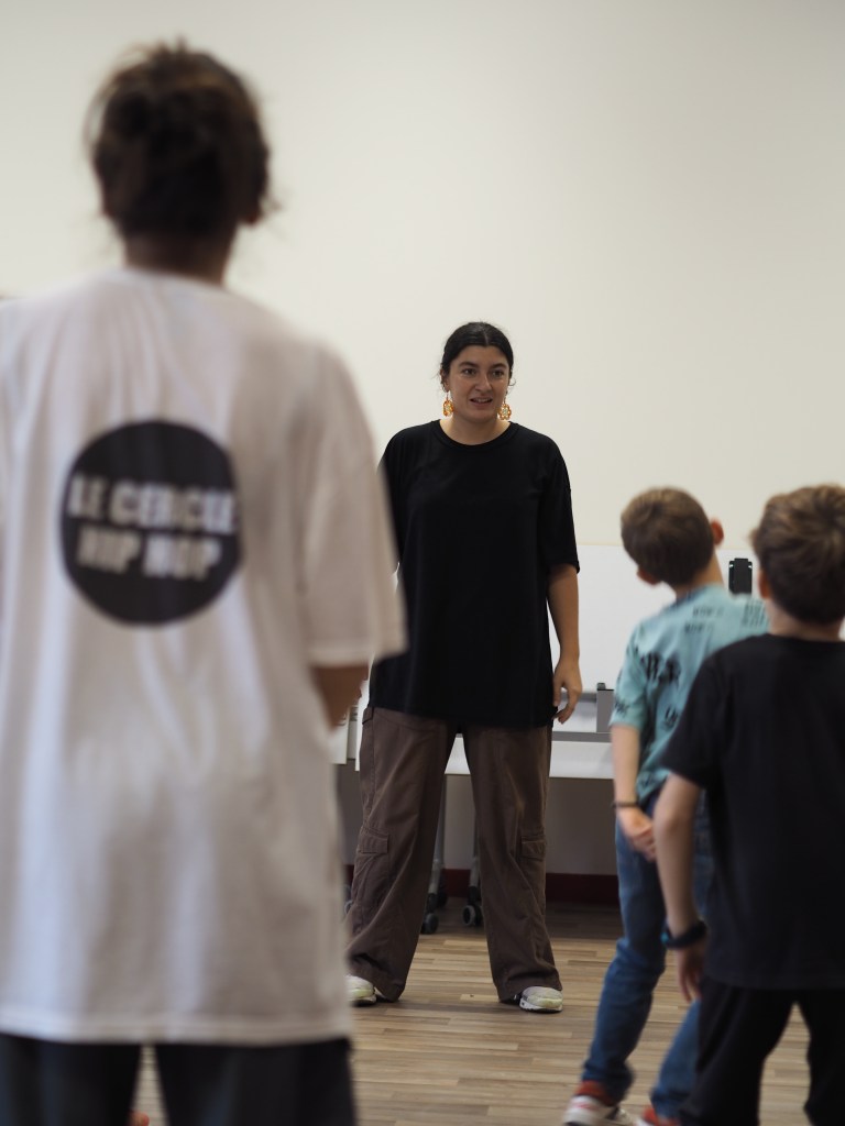 India Salomon donne un workshop de House et d'Electro pour le collectif Le Cercle Hip Hop à Chambéry